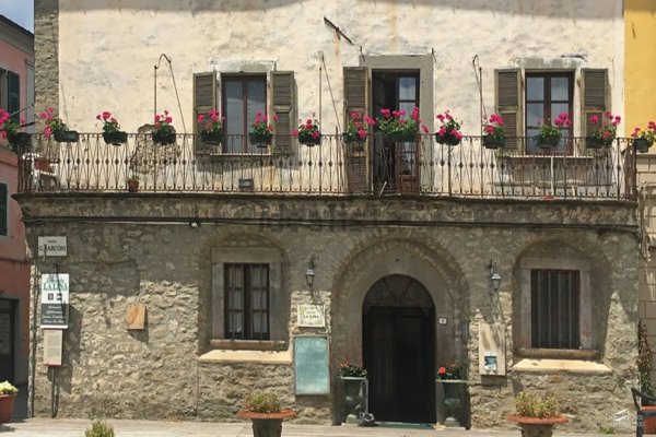 casa indipendente in vendita a Bagnone