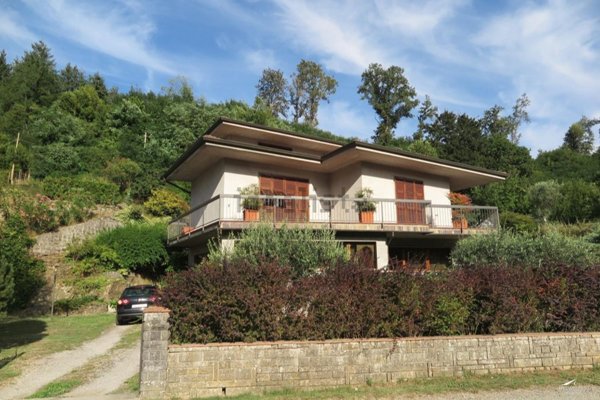 casa indipendente in vendita a Bagnone