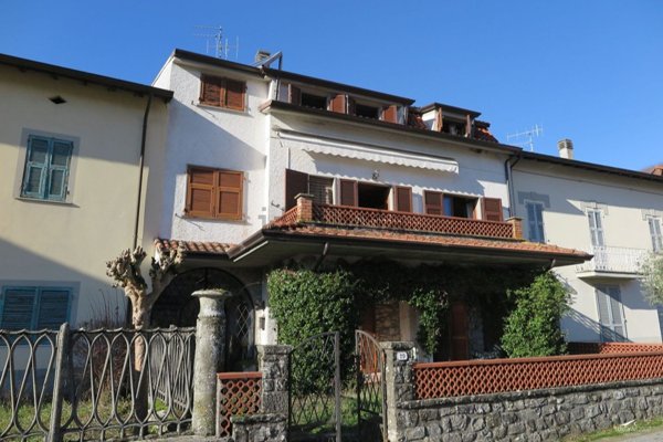 casa indipendente in vendita a Bagnone