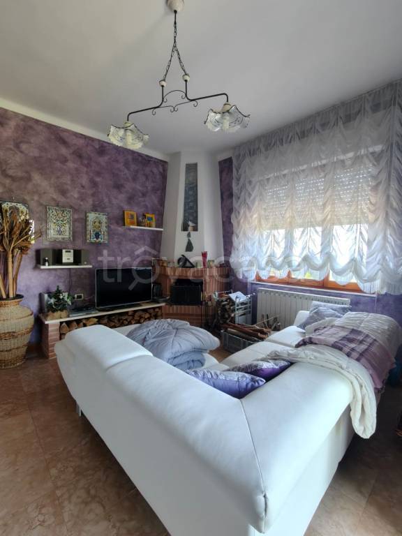 casa indipendente in vendita a Bagnone in zona Vico