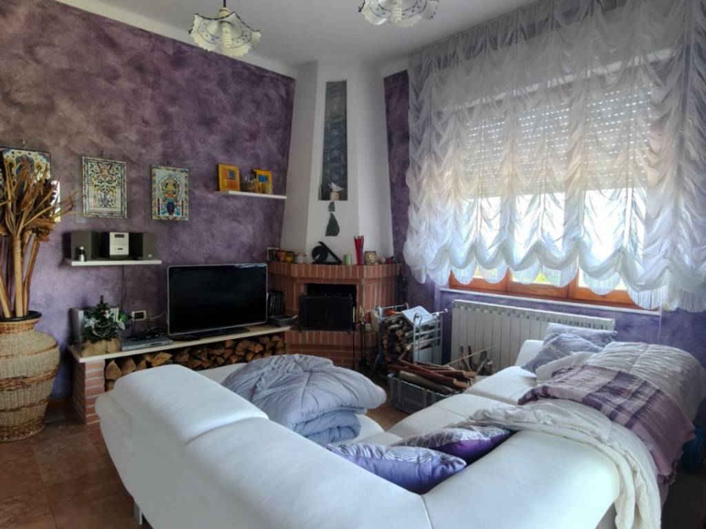 casa indipendente in vendita a Bagnone in zona Vico