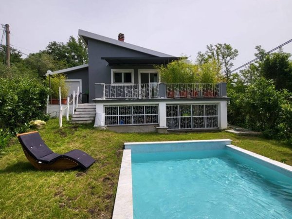 casa indipendente in vendita a Bagnone in zona Vico