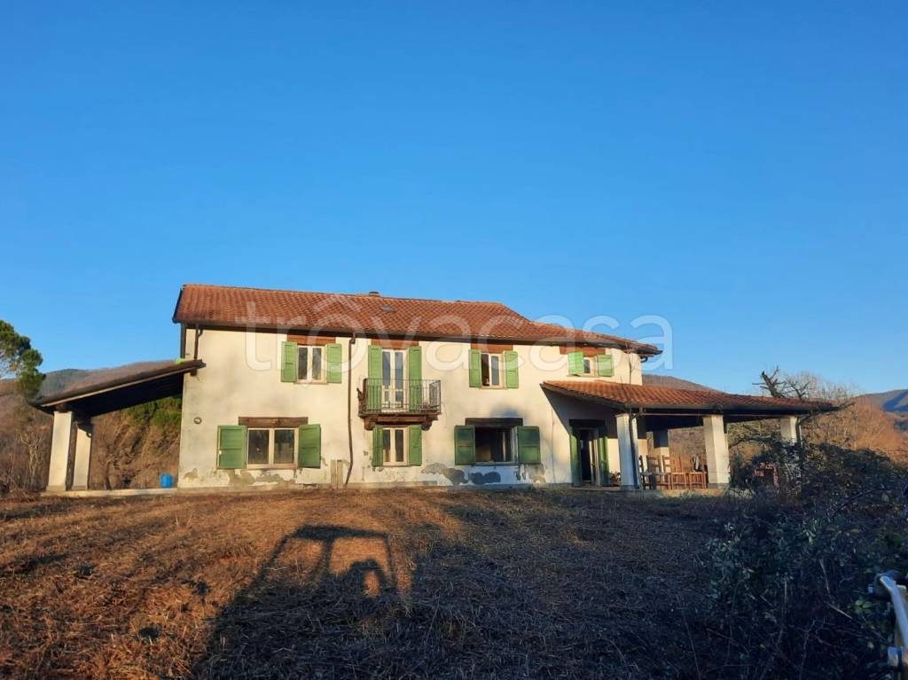 casa indipendente in vendita a Bagnone in zona Vico