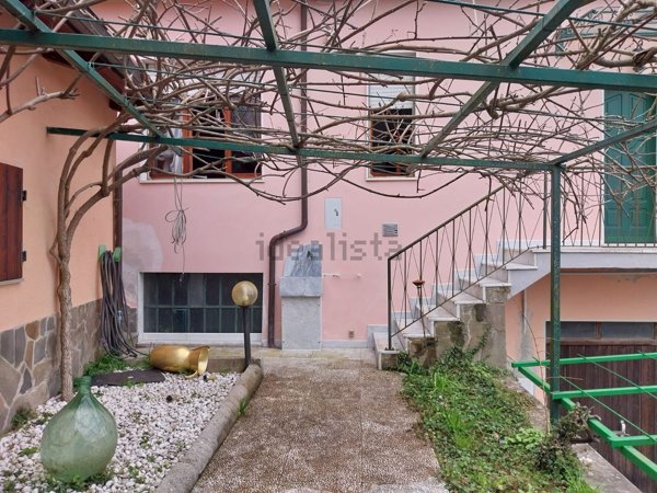 appartamento in vendita a Bagnone