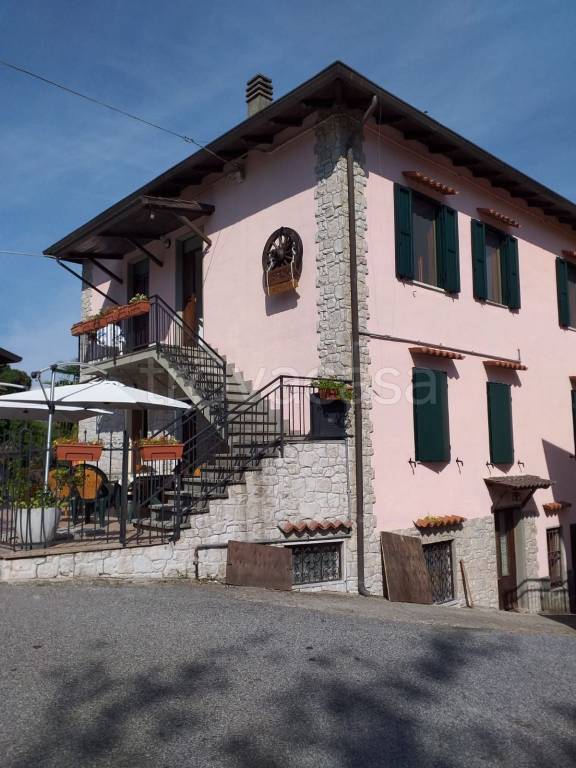 casa indipendente in vendita a Bagnone in zona Vico