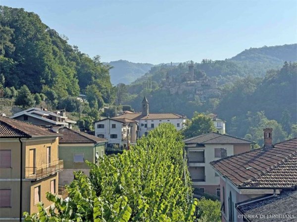 appartamento in vendita a Bagnone in zona Treschietto