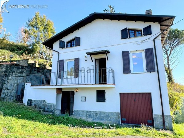 casa indipendente in vendita a Bagnone