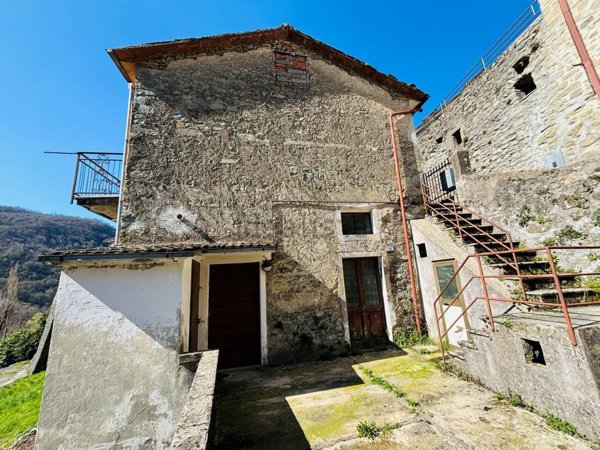 appartamento in vendita a Bagnone