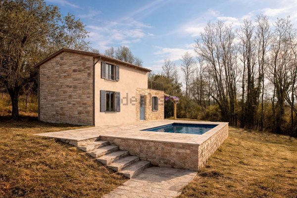 casa indipendente in vendita a Bagnone