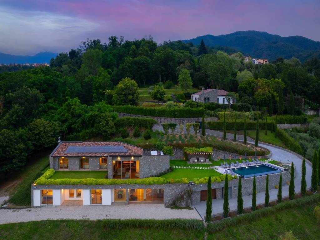 casa indipendente in vendita a Bagnone in zona Vico