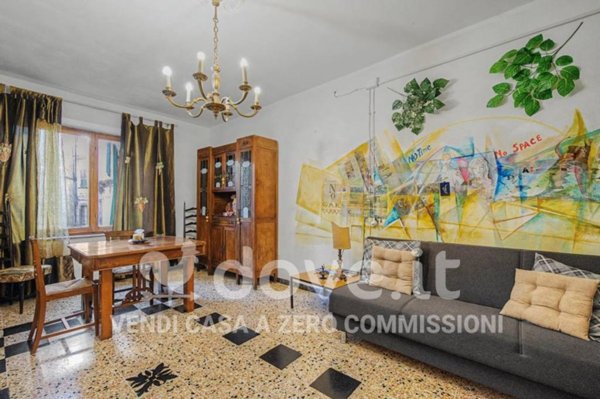 appartamento in vendita a Bagnone in zona Vico