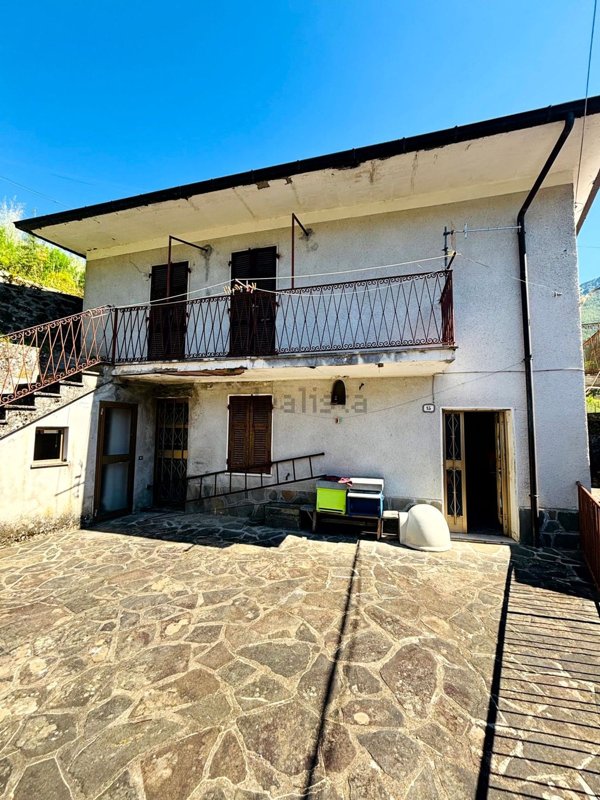 appartamento in vendita a Bagnone