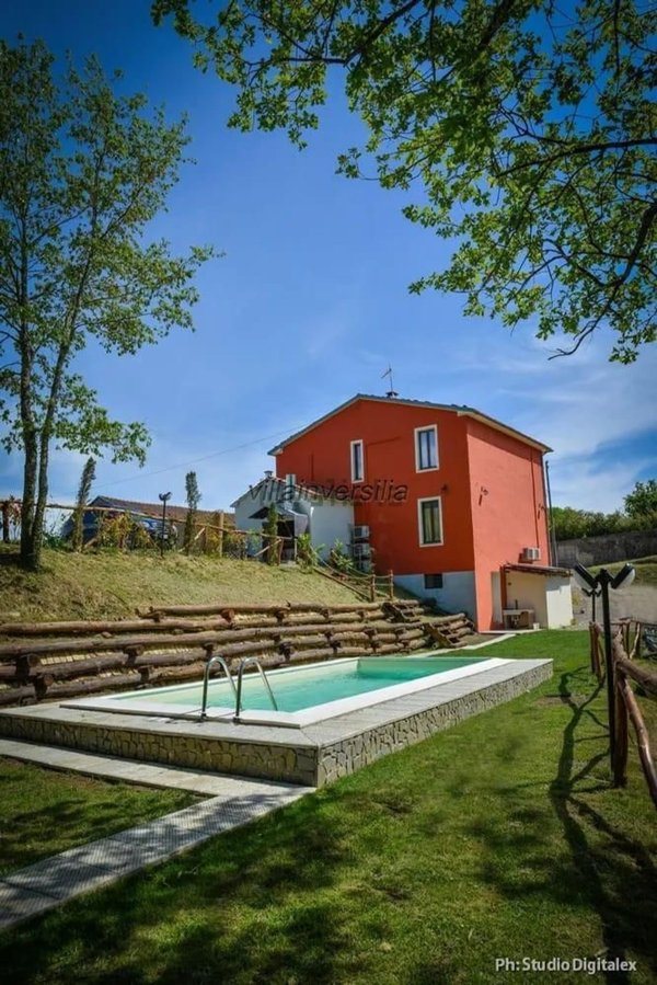 casa indipendente in vendita a Bagnone in zona Corvarola