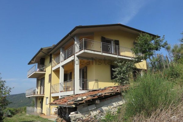 casa indipendente in vendita a Bagnone in zona Treschietto