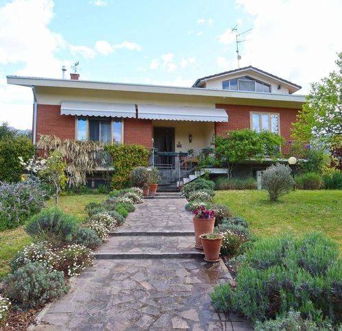 casa indipendente in vendita a Bagnone in zona Vico