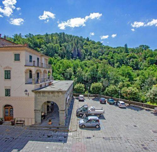 appartamento in vendita a Bagnone in zona Mochignano