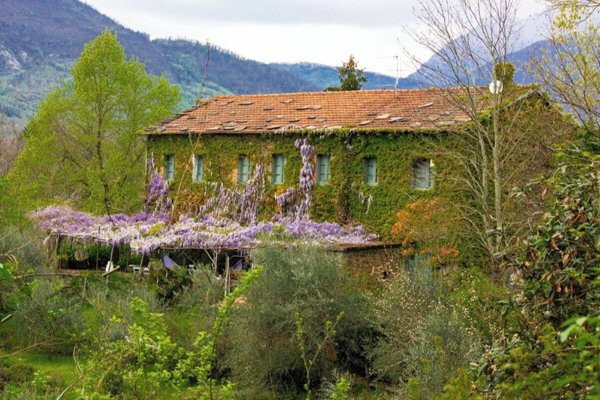 casa indipendente in vendita a Bagnone in zona Mochignano