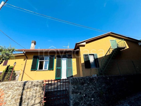 casa indipendente in vendita a Bagnone in zona Vico