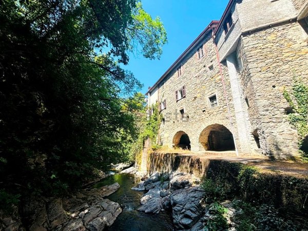 appartamento in vendita a Bagnone in zona Iera