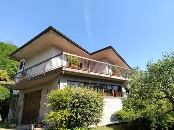 casa indipendente in vendita a Bagnone in zona Vico
