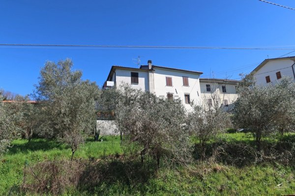 casa indipendente in vendita a Bagnone in zona Pieve