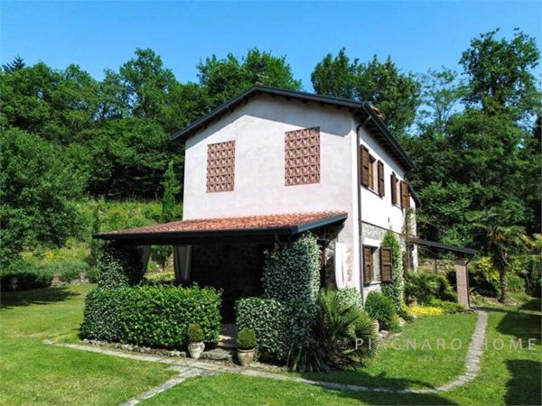 casa indipendente in vendita a Bagnone in zona Vico