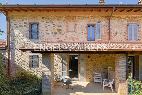 casa indipendente in vendita a Bagnone in zona Groppo