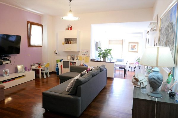 appartamento in vendita a Carrara