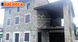 appartamento in vendita a Carrara in zona Gragnana