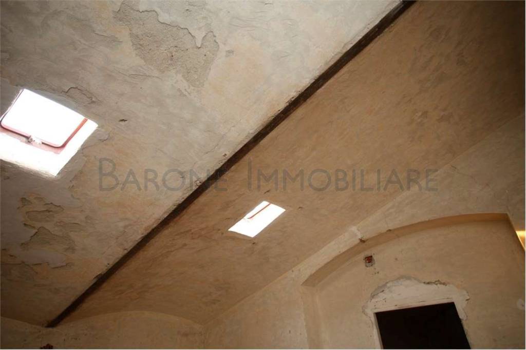 appartamento in vendita a Carrara