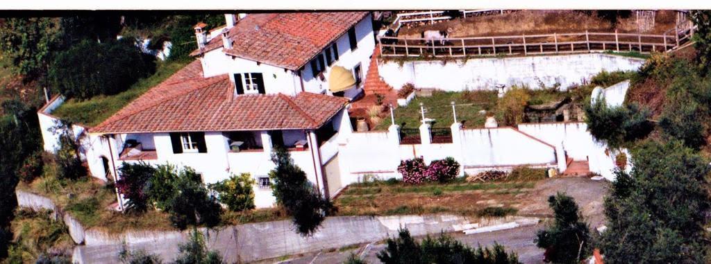 casa indipendente in vendita a Carrara in zona Bonascola