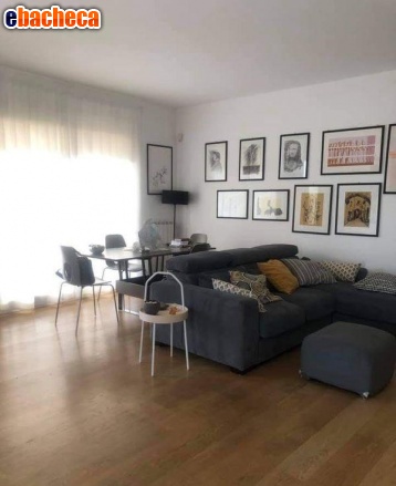 appartamento in vendita a Carrara in zona Marina di Carrara