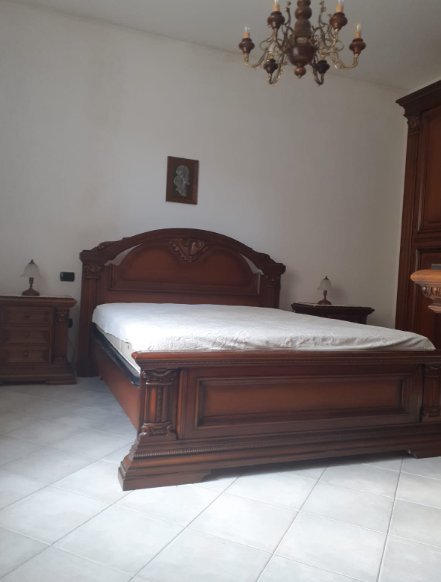 casa indipendente in vendita a Carrara in zona Avenza