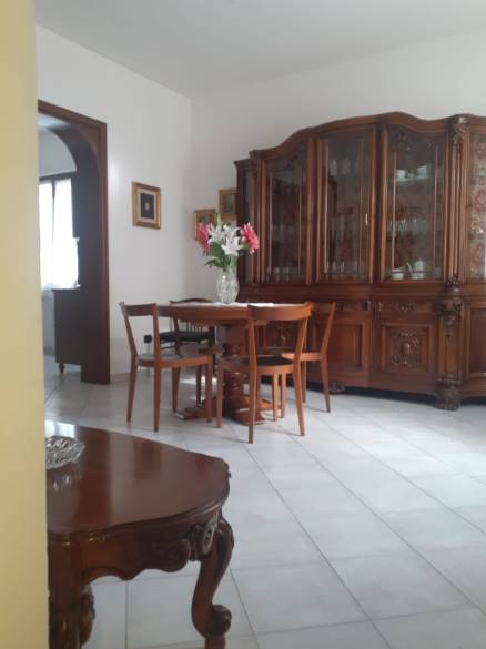 casa indipendente in vendita a Carrara in zona Avenza