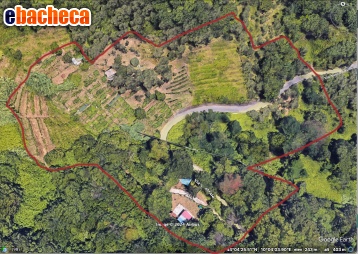 locale di sgombero in vendita a Carrara in zona Fontia