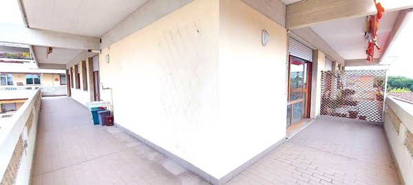 appartamento in vendita a Carrara in zona Marina di Carrara