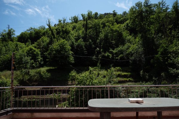 appartamento in vendita a Carrara in zona Gragnana
