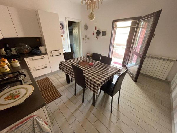 appartamento in vendita a Carrara