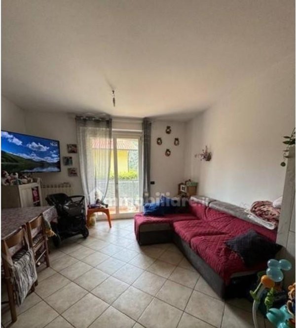casa semindipendente in vendita a Carrara in zona Bedizzano