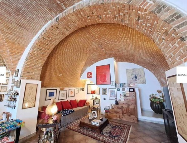 appartamento in vendita a Carrara in zona Gragnana