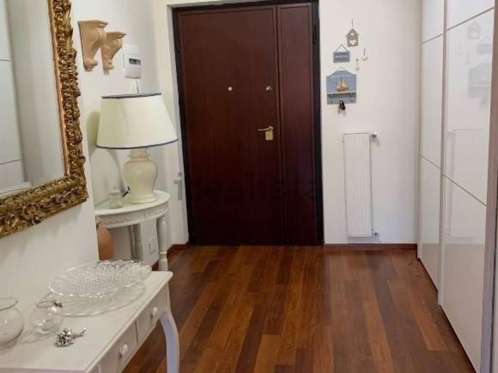 appartamento in vendita a Carrara