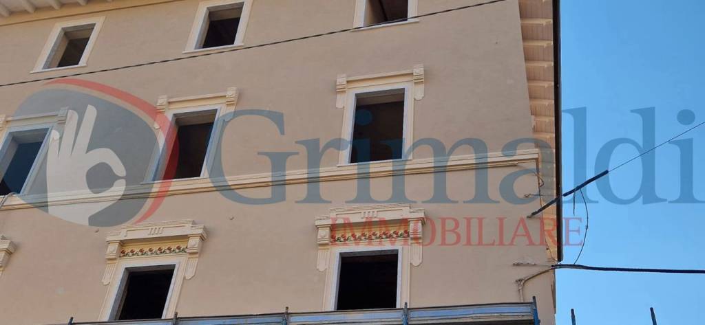 appartamento in vendita a Carrara in zona Centro Città