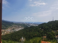 casa indipendente in vendita a Carrara in zona Fontia