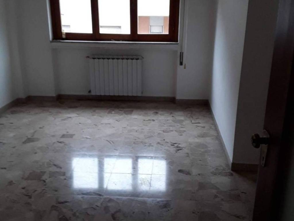 appartamento in vendita a Carrara