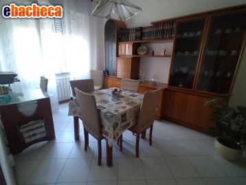 appartamento in vendita a Carrara in zona Avenza