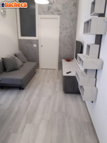 appartamento in vendita a Carrara in zona Marina di Carrara