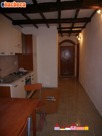 appartamento in vendita a Carrara in zona Torano