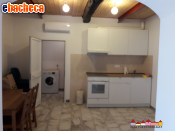 appartamento in vendita a Carrara in zona Centro Città