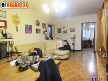 appartamento in vendita a Carrara in zona Avenza