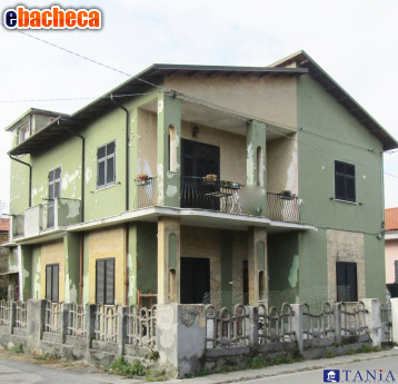 appartamento in vendita a Carrara in zona Avenza